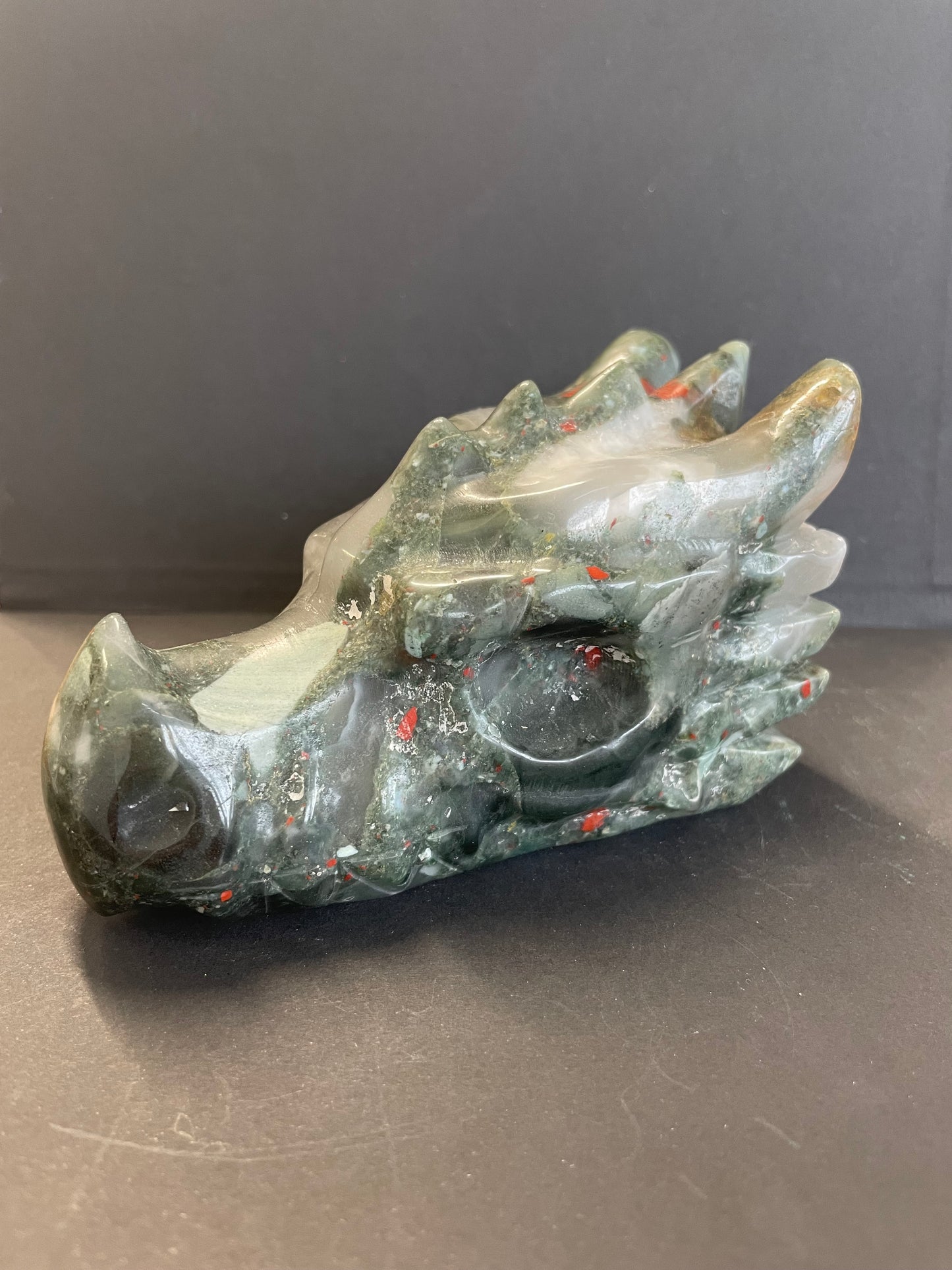 TETE DE DRAGON