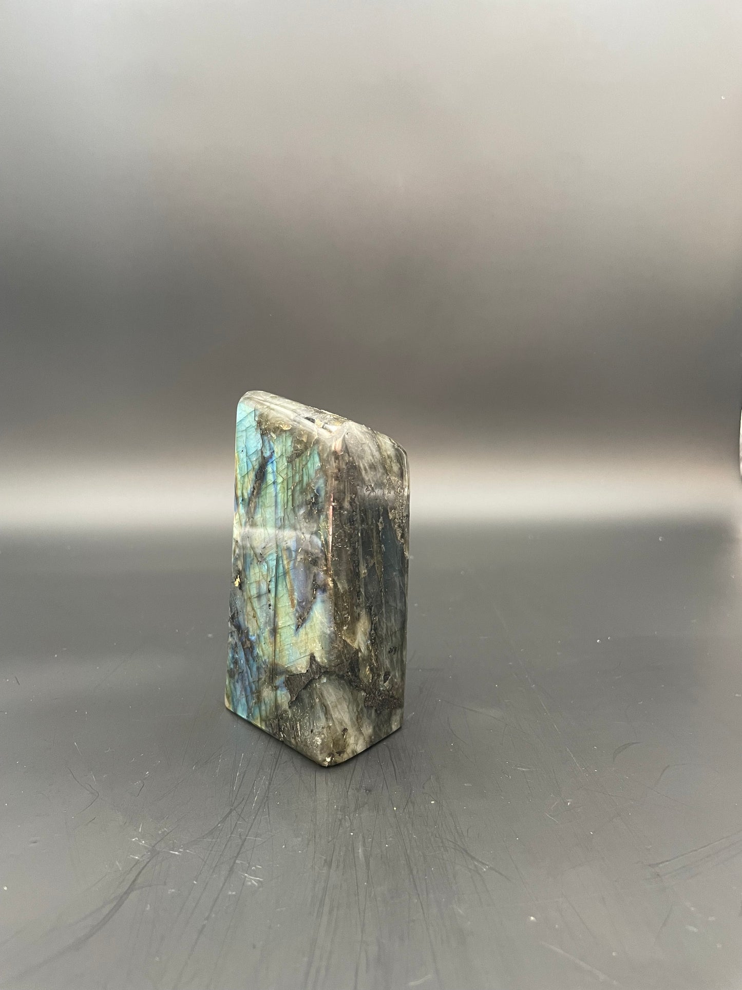 PROTECTION - Labradorite