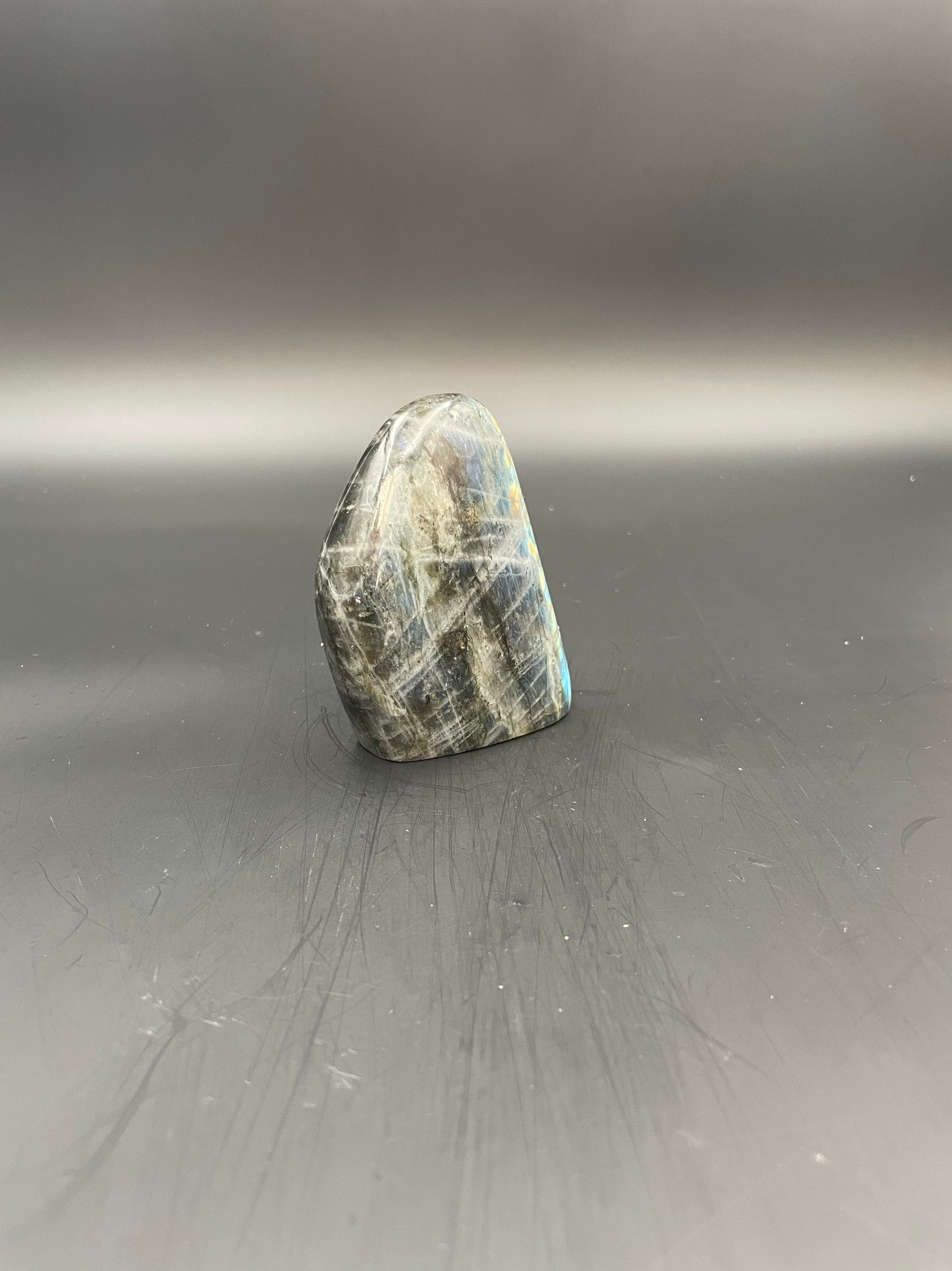 PROTECTION - Labradorite