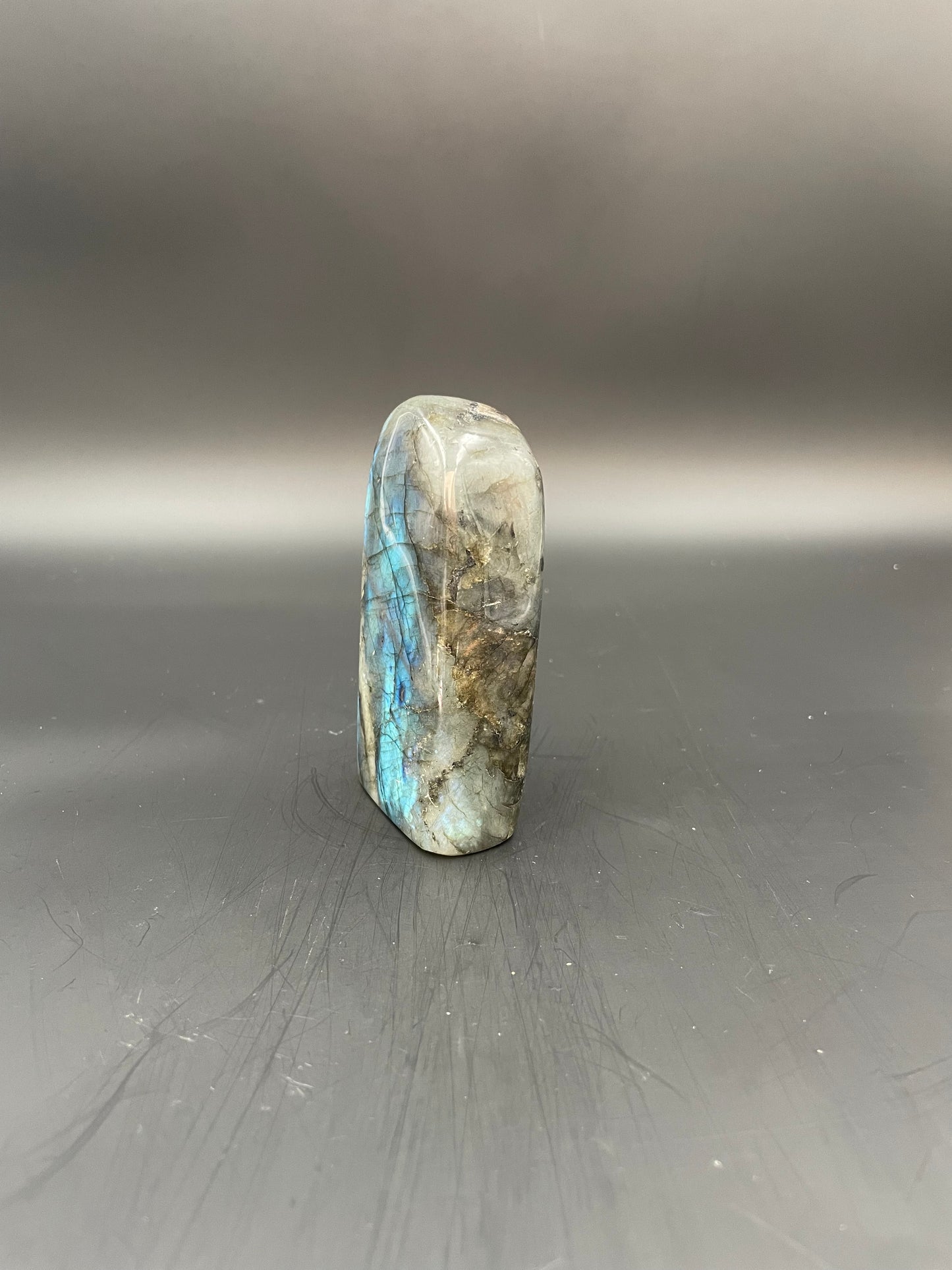 PROTECTION - Labradorite