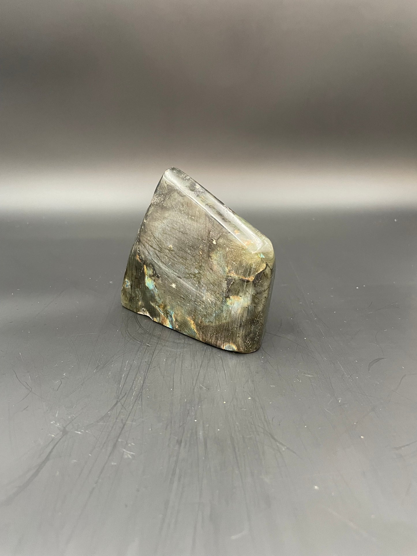 PROTECTION - Labradorite