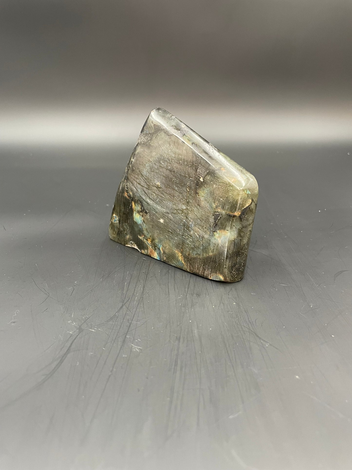 PROTECTION - Labradorite