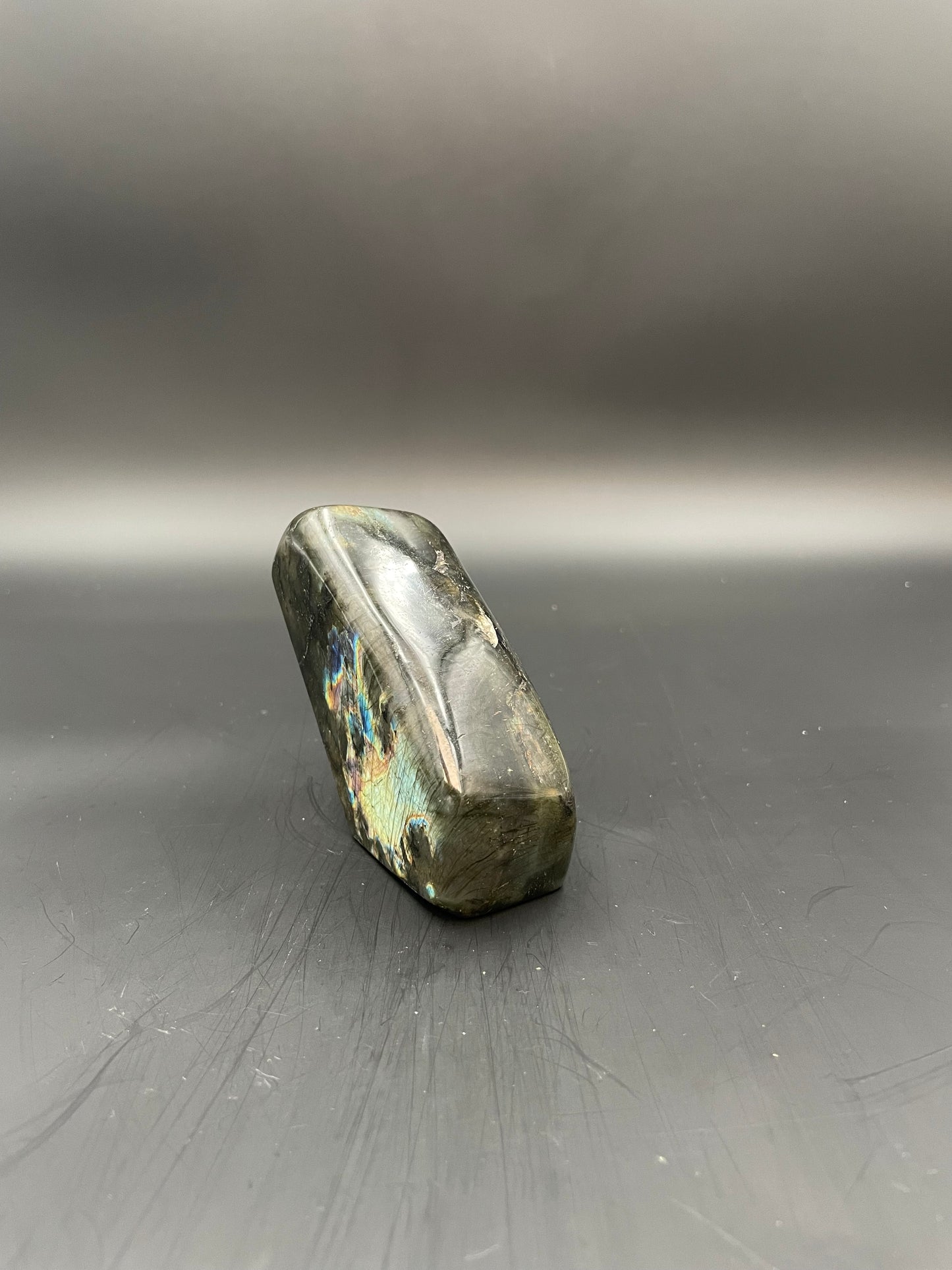 PROTECTION - Labradorite