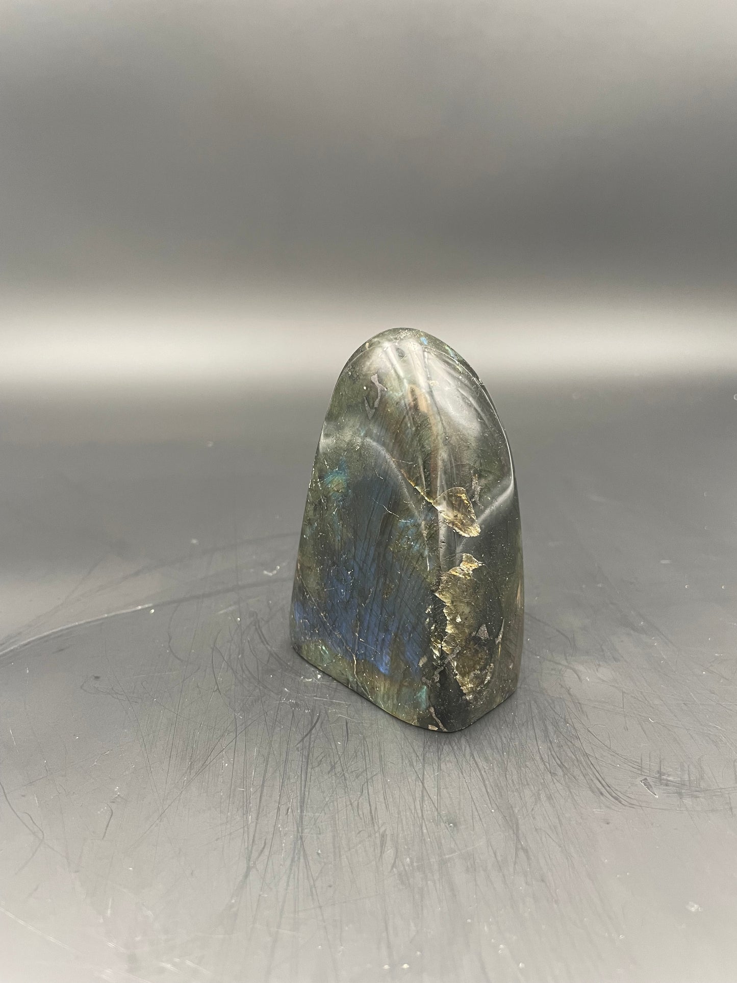 PROTECTION - Labradorite